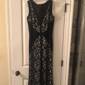 Long Tadashi Shoji Dress Size 8 Worn Once